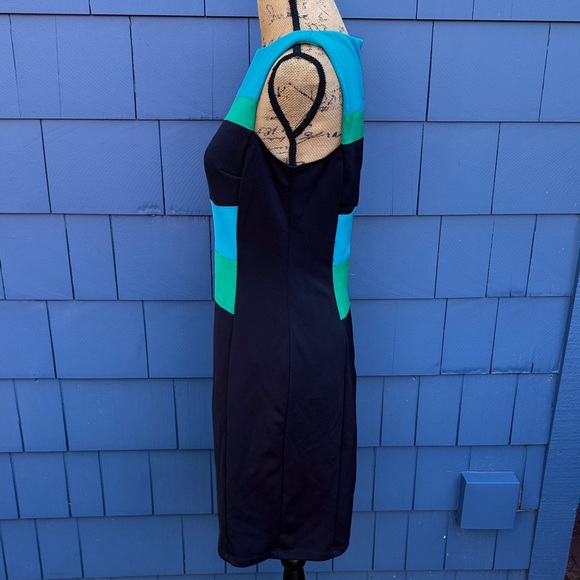 Maggy London Black and Blue Colorblock Midi Dress 60’s pop fun stretch - Picture 7 of 9